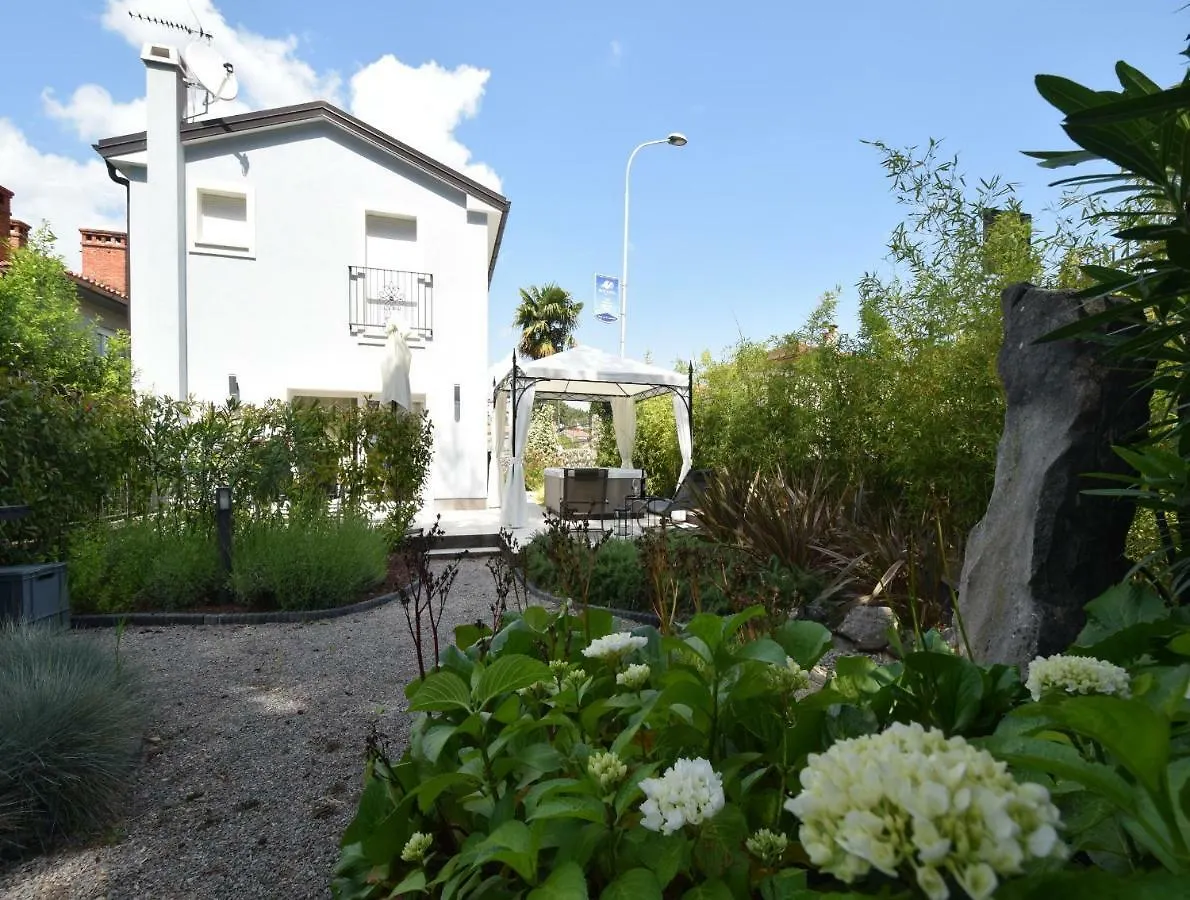 Casa de Férias House Andrea Vila Malinska